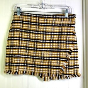 HYFVE - Plaid Mustard / Navy Mini Skirt Size Small